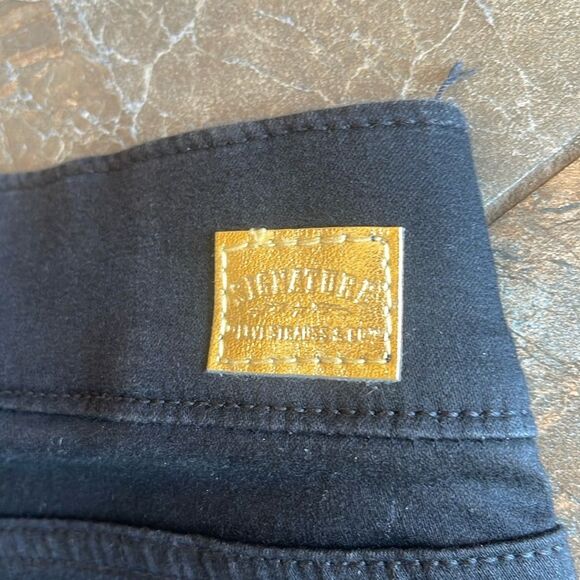 Signature Levi Strauss Gold Label Womens Totally Shaping Pull-On Skinny Jeans - Picture 8 of 16